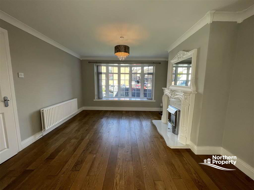 Photo 7 of 10 Lake Glen Drive, Belfast