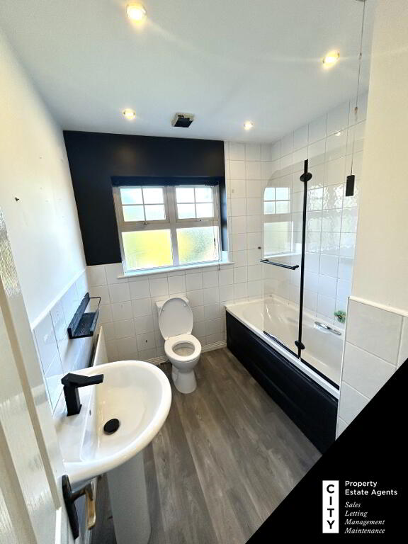 Photo 10 of 41 Pinetrees, Derry