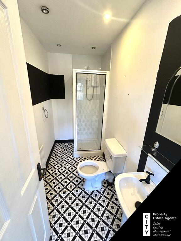 Photo 14 of 41 Pinetrees, Derry