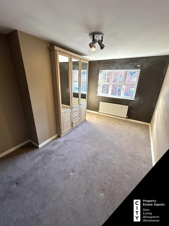 Photo 15 of 41 Pinetrees, Derry