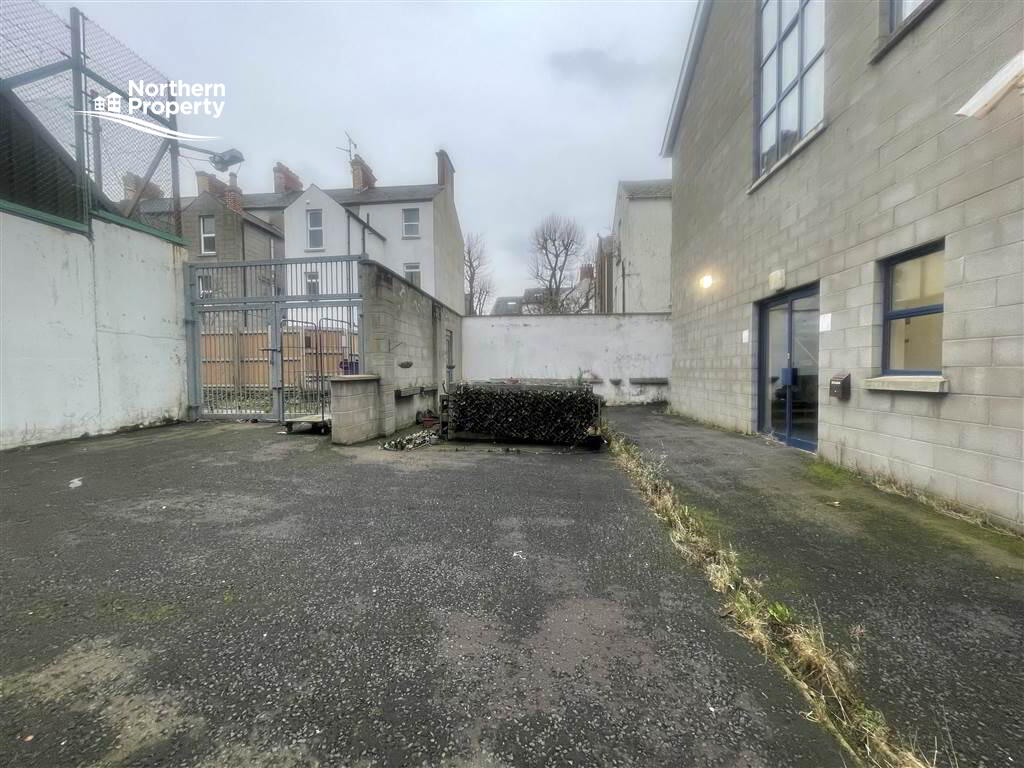 Photo 13 of 290-292 Antrim Road, Belfast