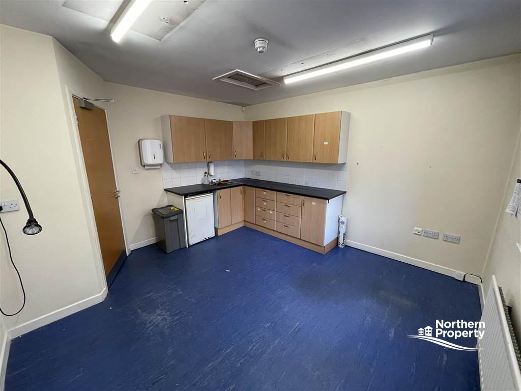 Photo 5 of 475 Falls Road, Belfast