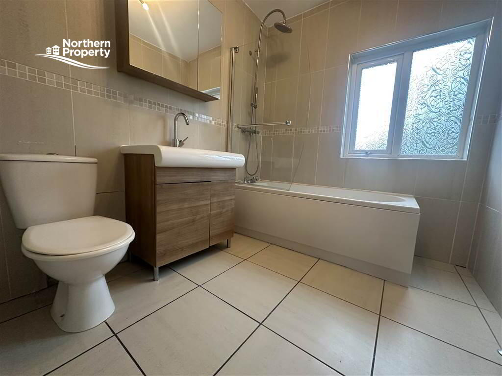 Photo 10 of 11 Mountainview Gardens, Belfast