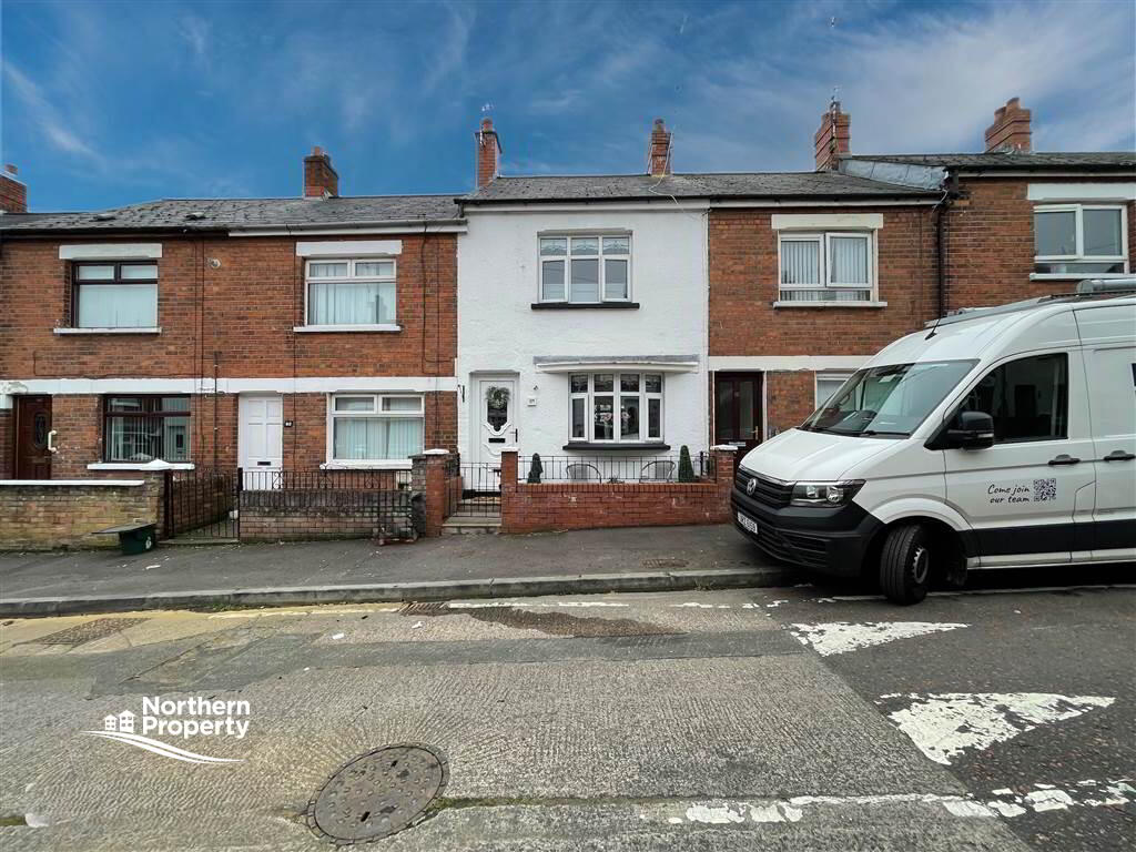 Photo 2 of 84 Beechmount Parade, Belfast