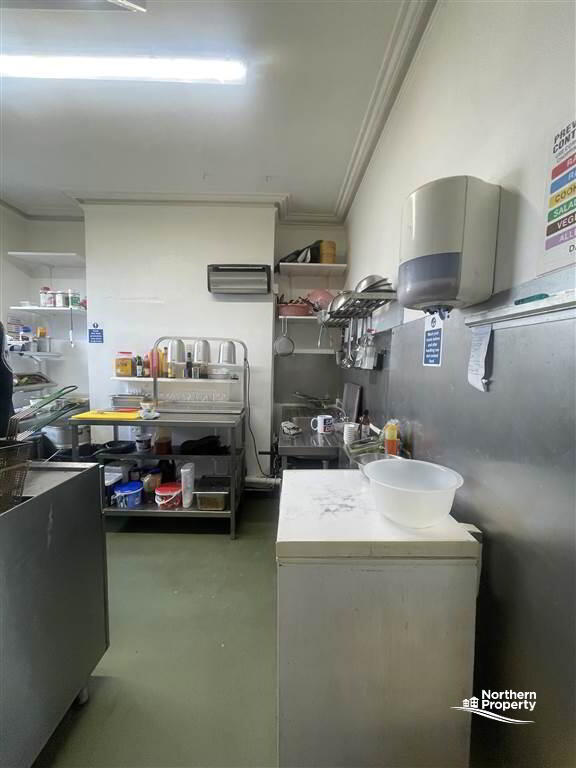 Photo 7 of 569 Lisburn Road, Belfast