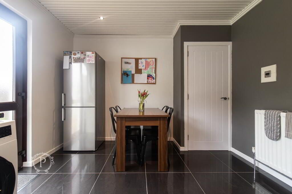 Photo 13 of 10 Angela Crescent, Richhill