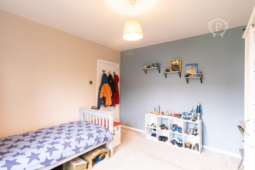 Photo 24 of 10 Angela Crescent, Richhill