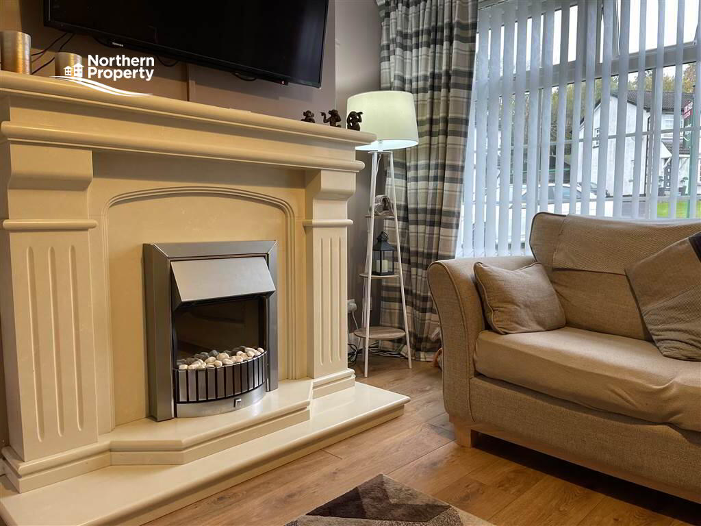 Photo 5 of 161 Lagmore Meadows, Belfast