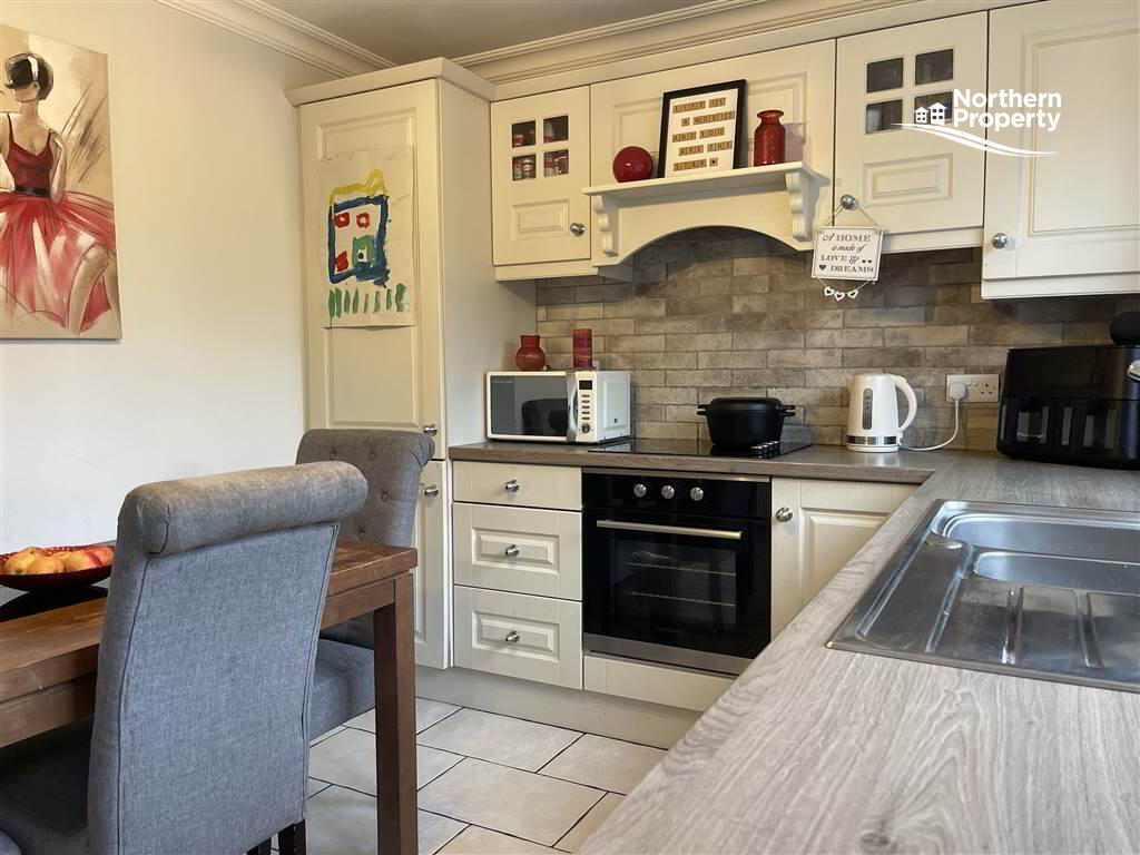 Photo 7 of 161 Lagmore Meadows, Belfast