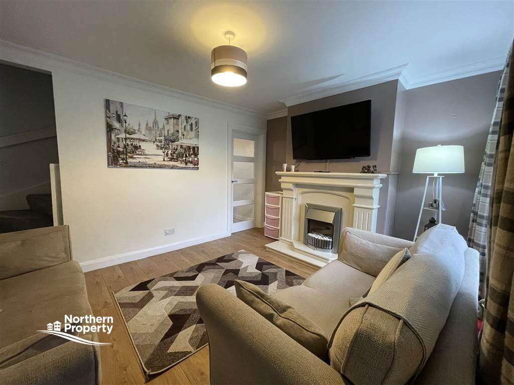 Photo 4 of 161 Lagmore Meadows, Belfast