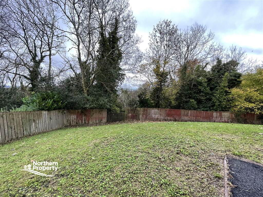 Photo 15 of 161 Lagmore Meadows, Belfast