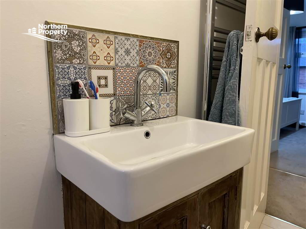 Photo 17 of 99 Kimberley Street, Belfast