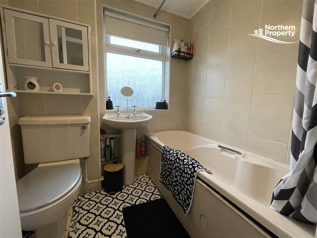 Photo 17 of 16 Juniper Park, Belfast