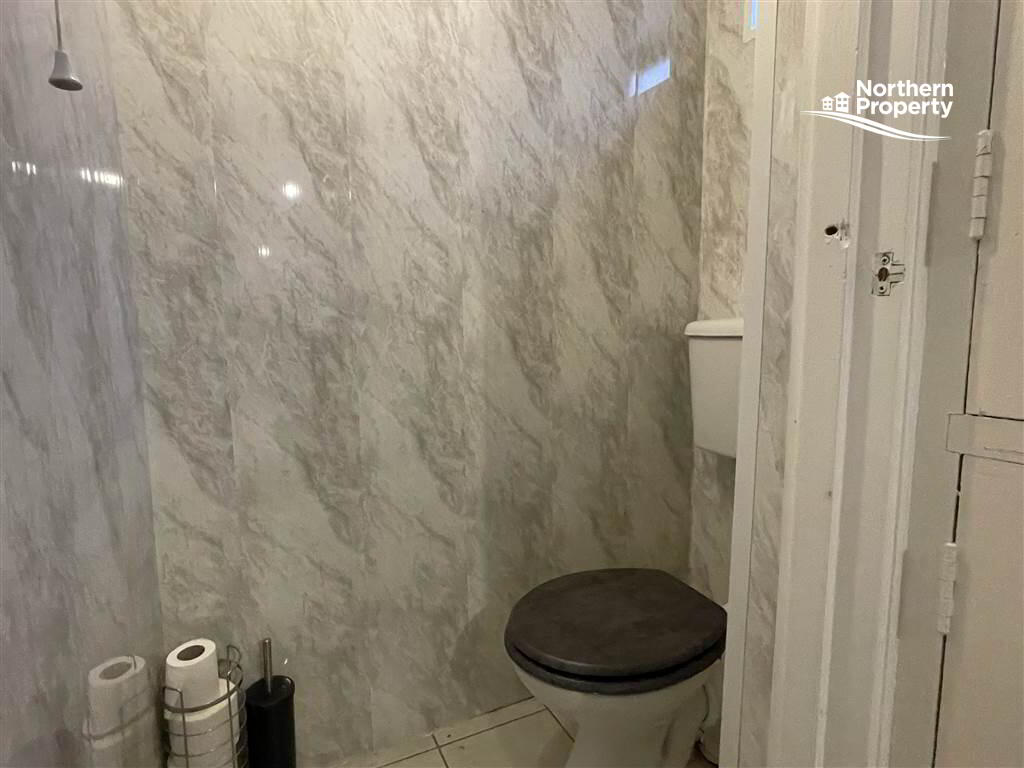 Photo 10 of 2 Hill Street, Crumlin