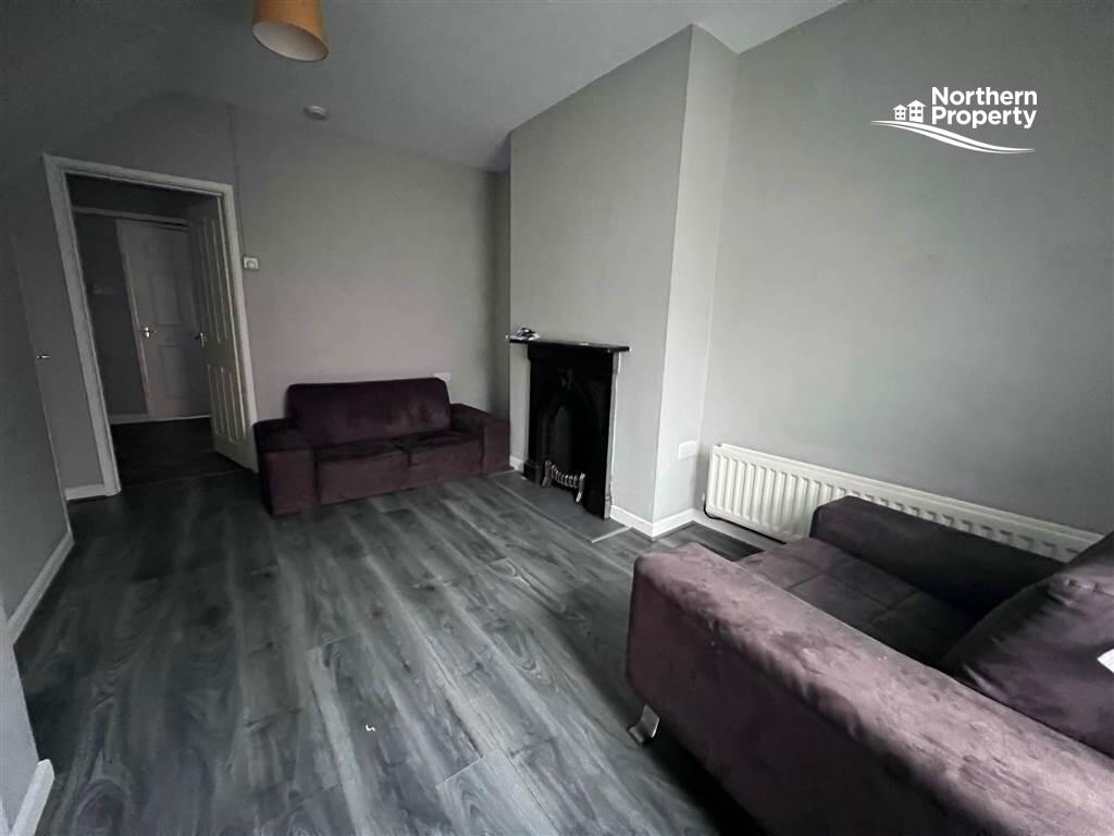 Photo 2 of 16 Runnymede Parade, Belfast