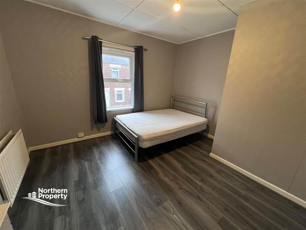 Photo 4 of 16 Runnymede Parade, Belfast