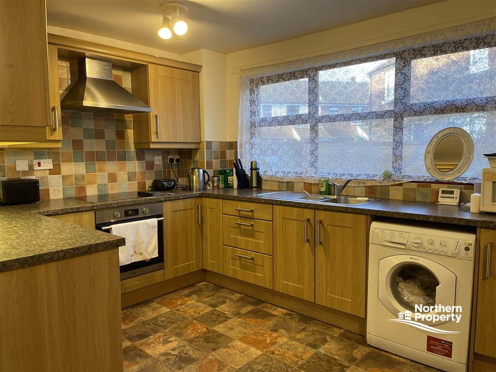 Photo 11 of 25 Albert Street, Belfast