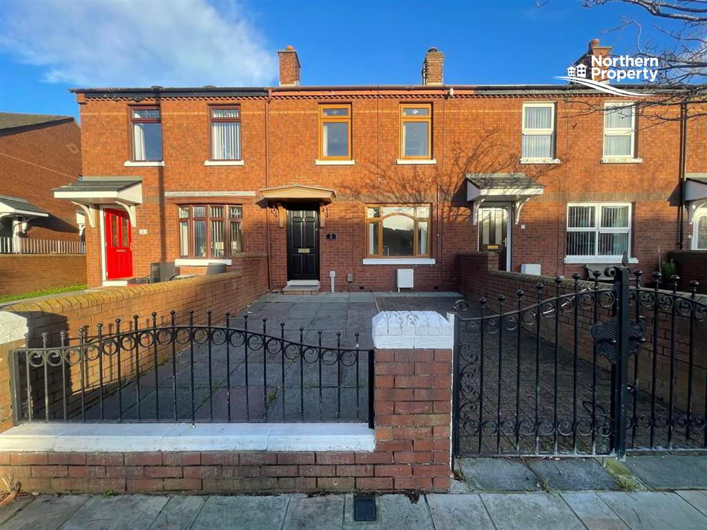 Photo 1 of 4 Mountpottinger Road, Belfast