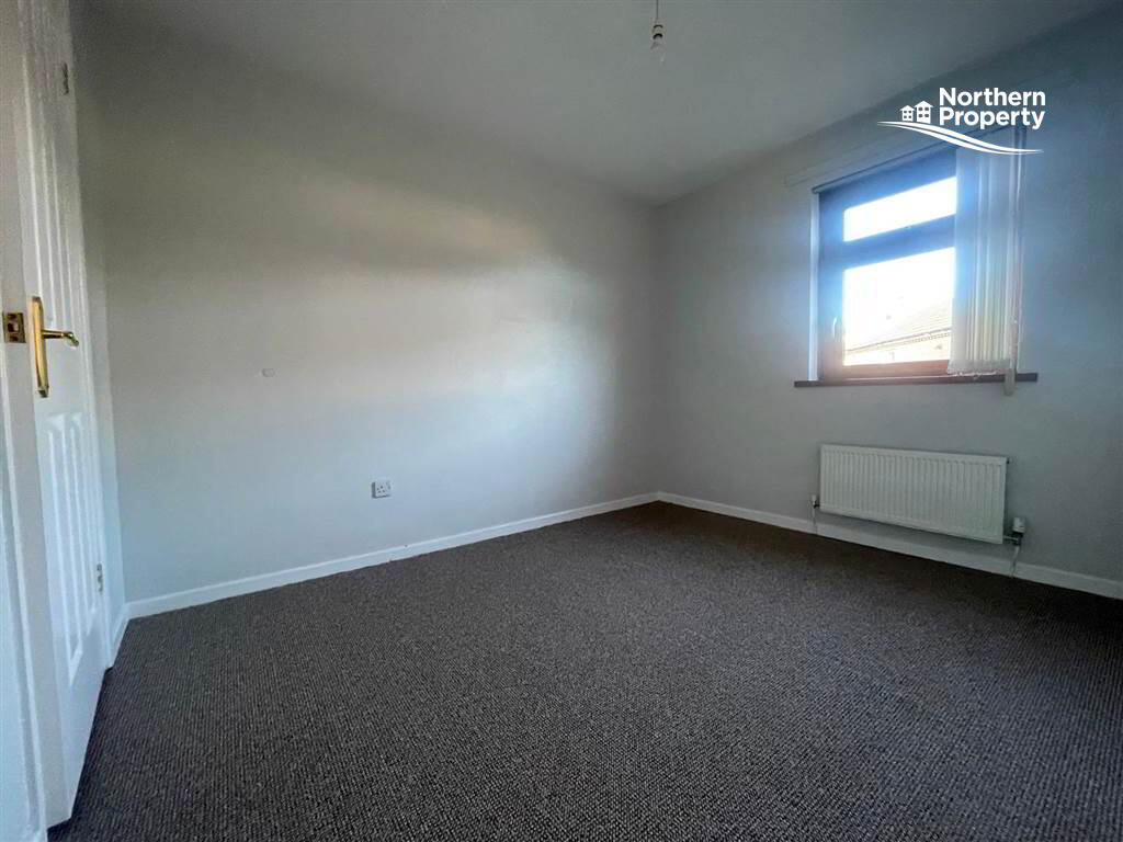 Photo 9 of 4 Mountpottinger Road, Belfast