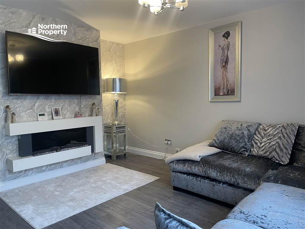 Photo 6 of 186 Lenadoon Avenue, Belfast