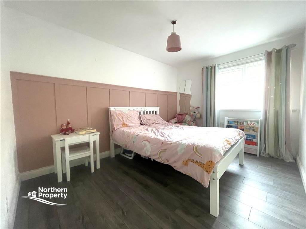 Photo 16 of 186 Lenadoon Avenue, Belfast