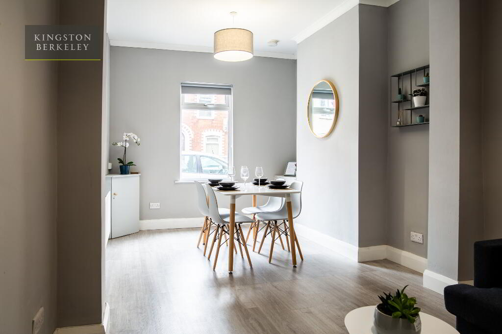 Photo 2 of Optional 3 Or 4 Bed HMO, Donegall Avenue, Belfast