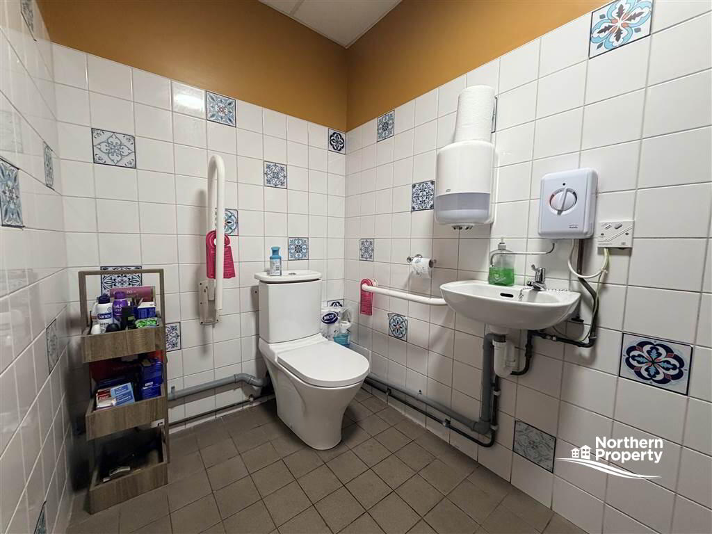 Photo 6 of Unit 3 Throne Centre, 252 Whitewell Road, Newtownabbey