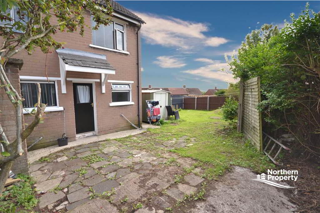 Photo 12 of 10 Monagh Crescent, Belfast