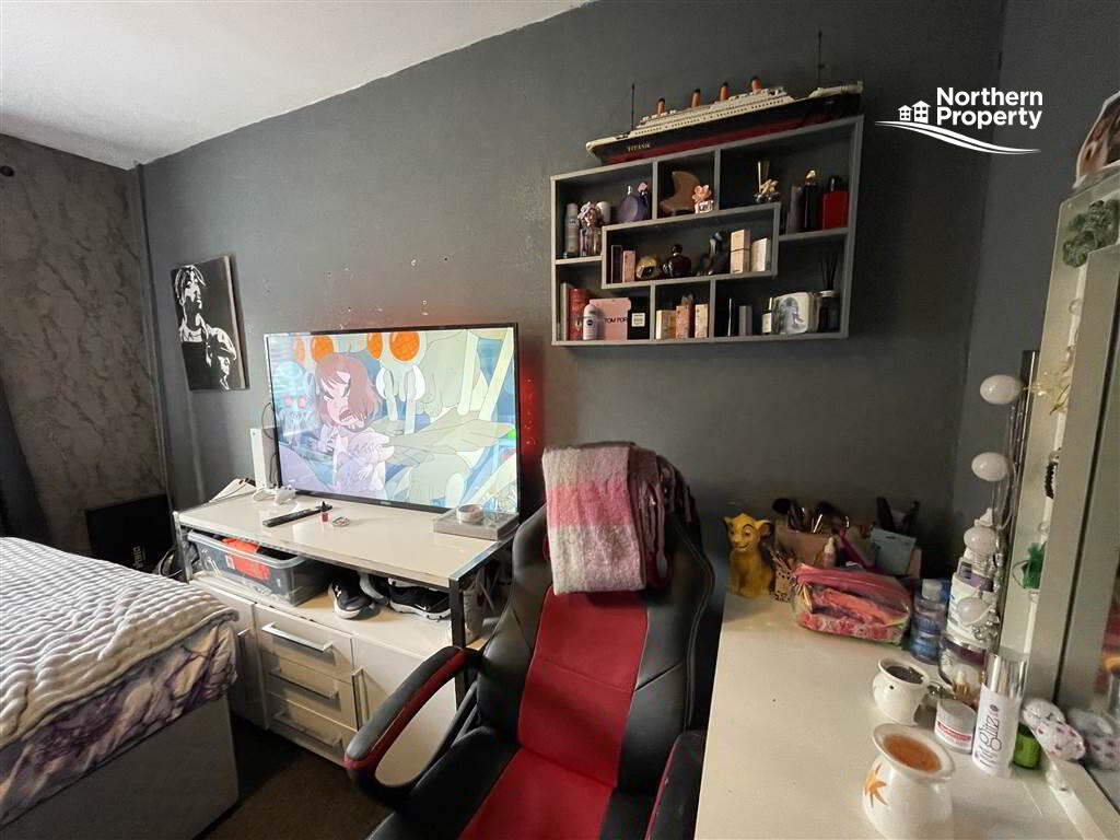 Photo 11 of 10 Monagh Crescent, Belfast