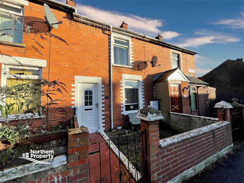 Photo 2 of 45 Locan Street, Belfast