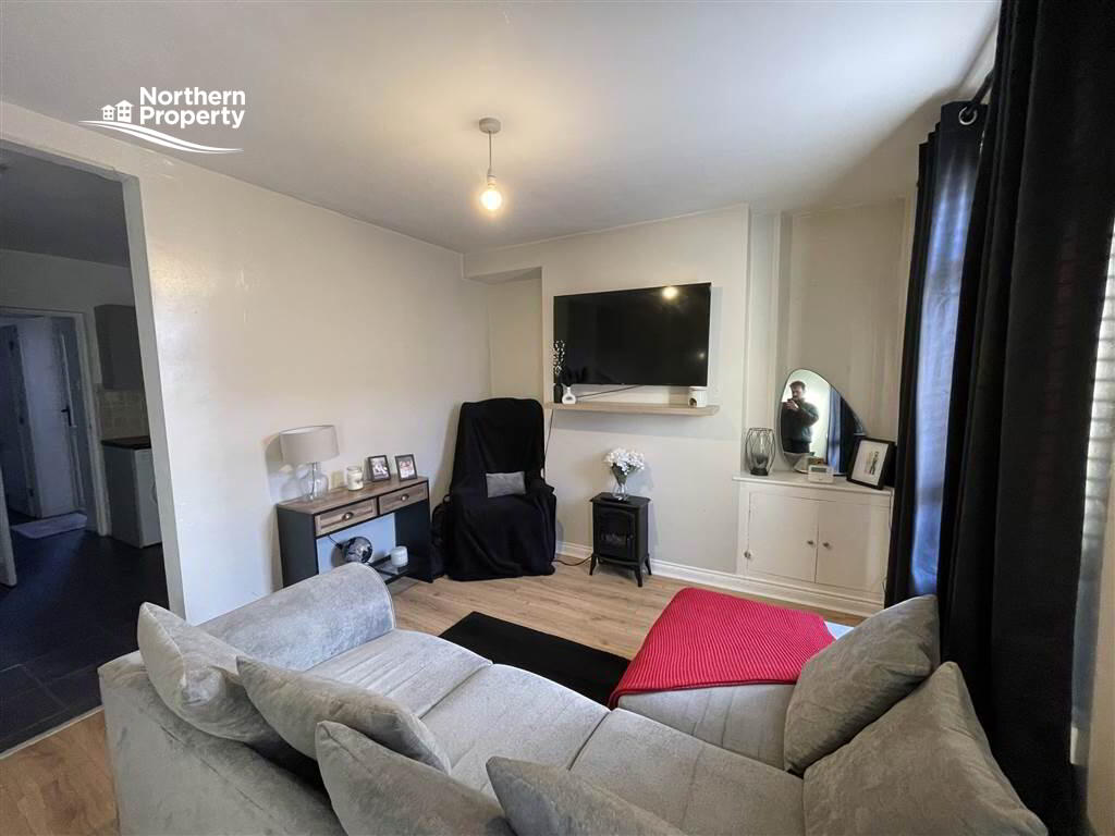 Photo 3 of 45 Locan Street, Belfast