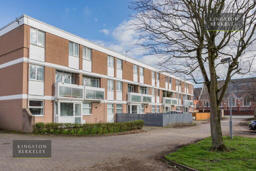 Photo 1 of 90l Cregagh Road, Belfast East, Belfast