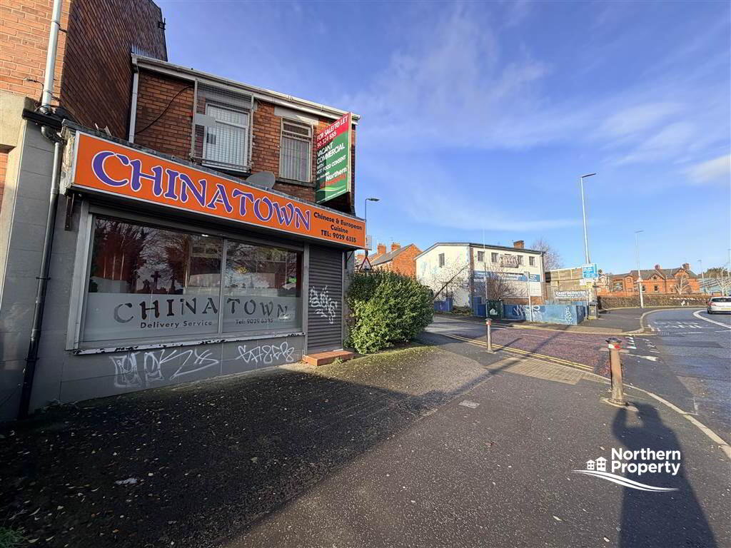 Photo 3 of 533 Falls Road, Belfast