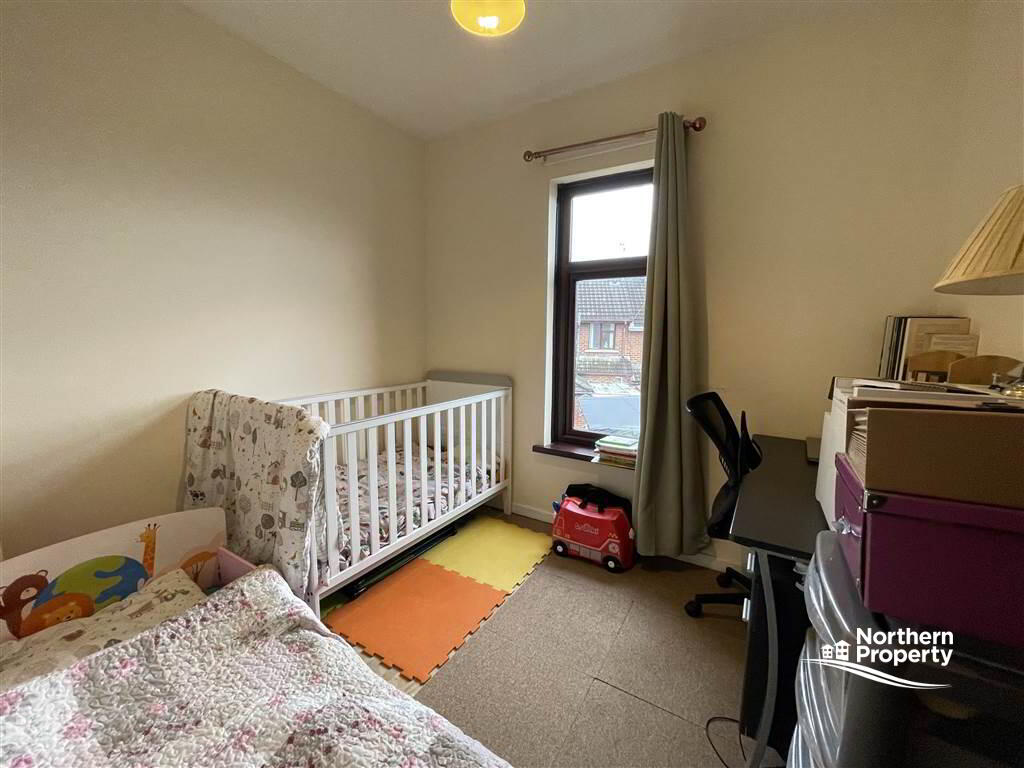 Photo 12 of 17 Rockdale Street, Belfast