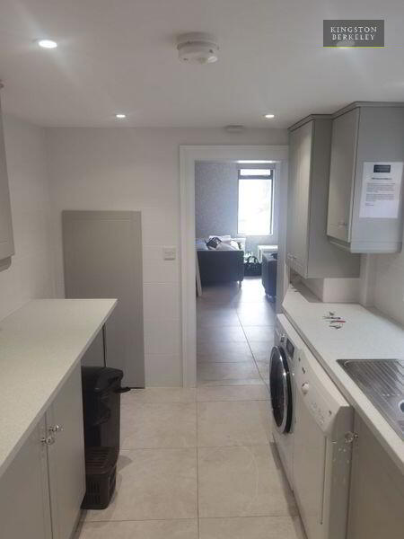 Photo 6 of (hmo Registered), 95 Donegall Avenue, Donegall Road, Belfast South, Belfast