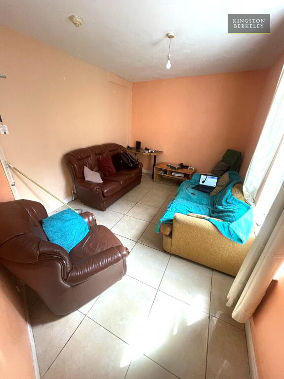 Photo 9 of (hmo Registered), 1 Palestine Street, Holylands, Queens Quarter, Belfast