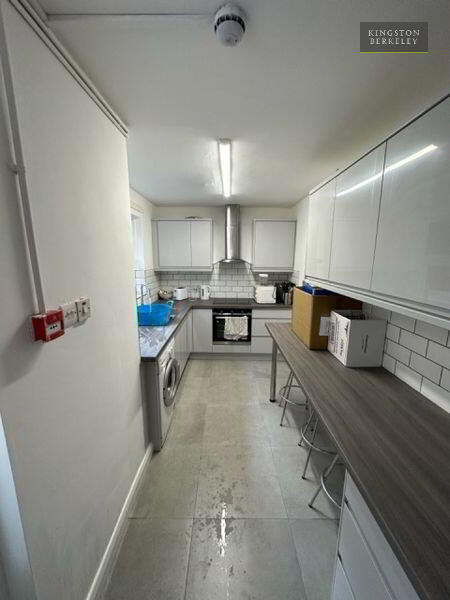 Photo 6 of (hmo Registered), 31 Hatfield Street, Ormeau Road, Belfast South, Belfast