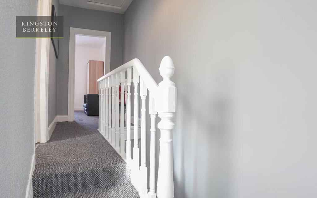 Photo 11 of 50 Donegall Avenue, Donegall Road, Belfast South, Belfast