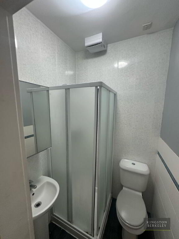 Photo 8 of (hmo Registered), 107 Donegall Avenue, Belfast South, Belfast