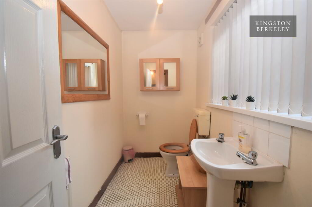 Photo 9 of (hmo Registered), 70 Palestine Street, Holylands, Queens Quarter, Belfast