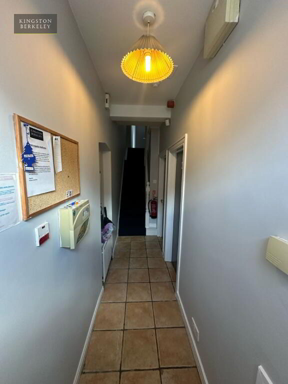 Photo 2 of (hmo Registered), 137 Dunluce Avenue, Lisburn Road, South Belfast, Belfast