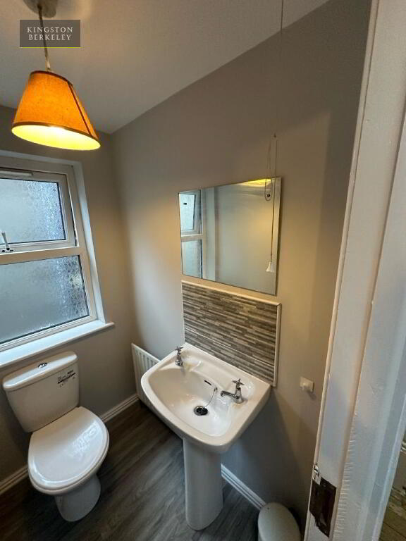 Photo 14 of (hmo Registered), 137 Dunluce Avenue, Lisburn Road, South Belfast, Belfast