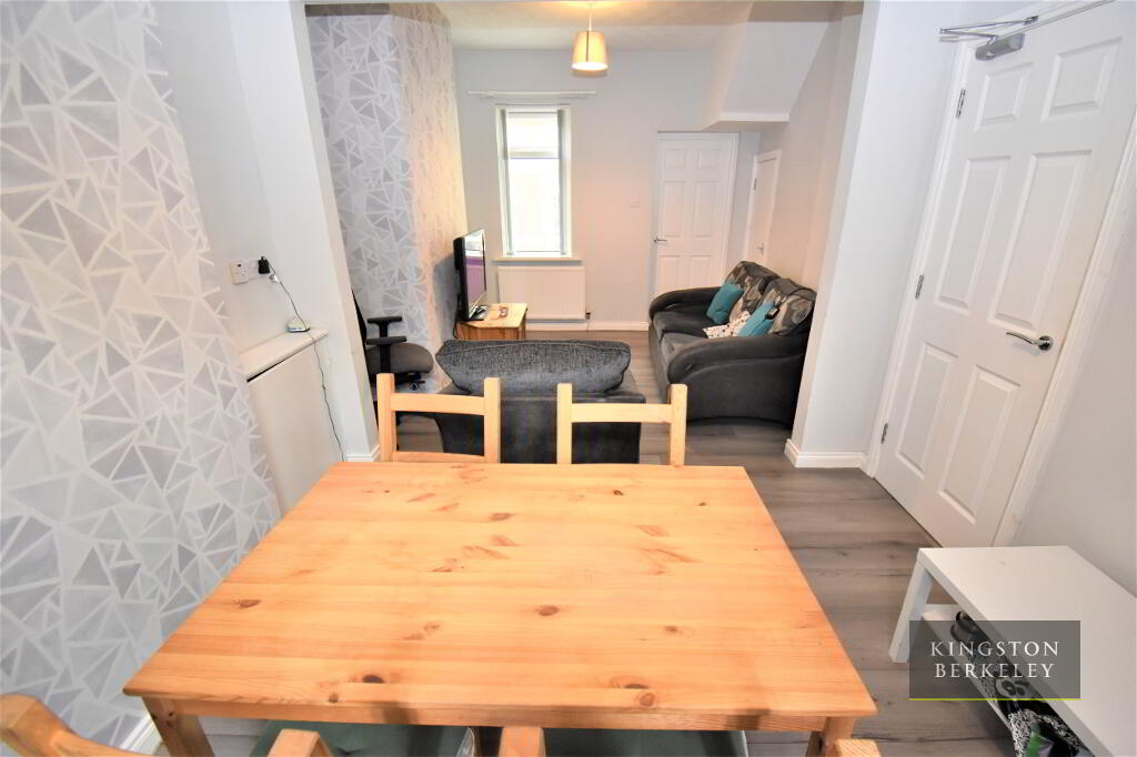 Photo 4 of (hmo Registered), 160 Donegall Avenue, Donegall Road, Belfast South, Belfast