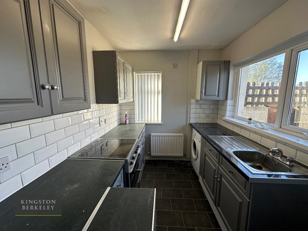 Photo 7 of (hmo Registered), 176 Dunluce Avenue, Belfast