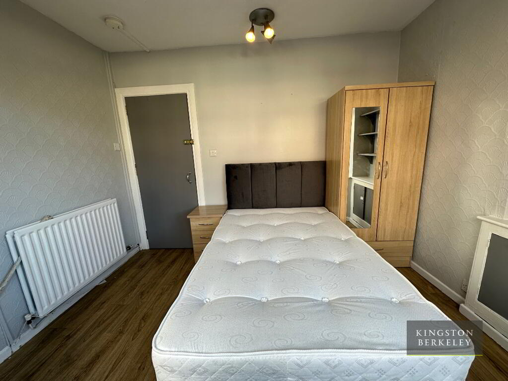 Photo 10 of (hmo Registered), 176 Dunluce Avenue, Belfast