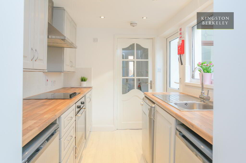 Photo 2 of (hmo Registered), 9 Euterpe Street, Donegall Road, Belfast South, Belfast