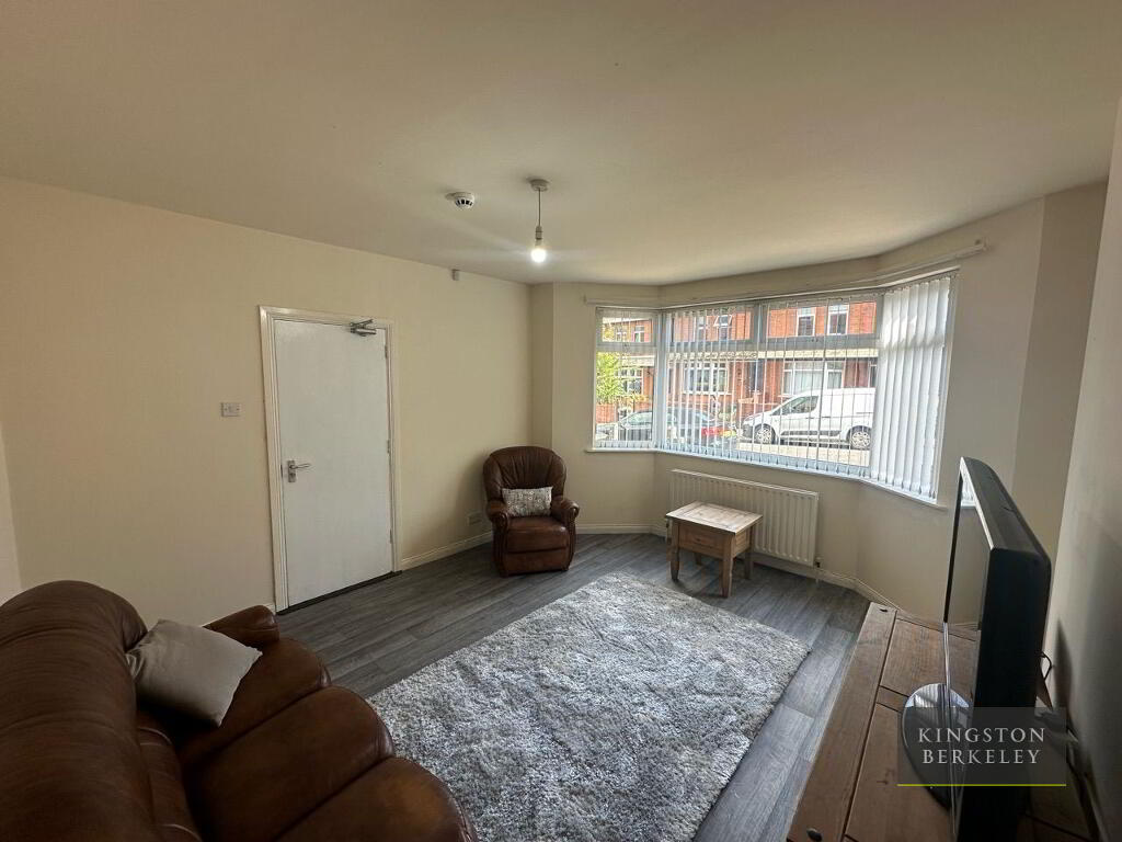 Photo 3 of (hmo Registered), 8 Pretoria Street, Stranmillis, Belfast