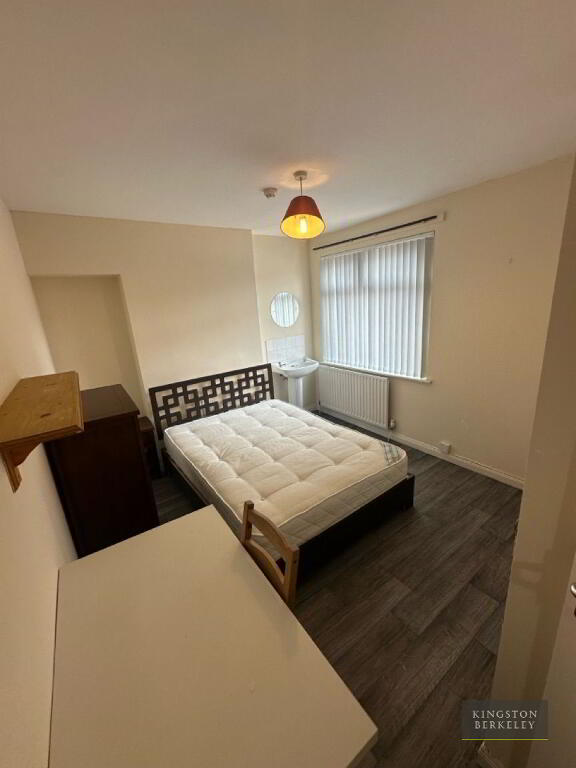 Photo 10 of (hmo Registered), 8 Pretoria Street, Stranmillis, Belfast