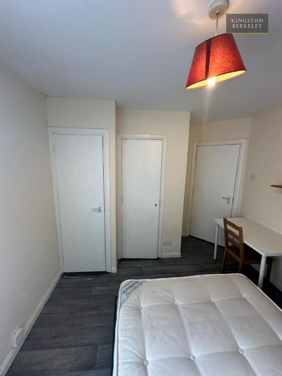 Photo 11 of (hmo Registered), 8 Pretoria Street, Stranmillis, Belfast