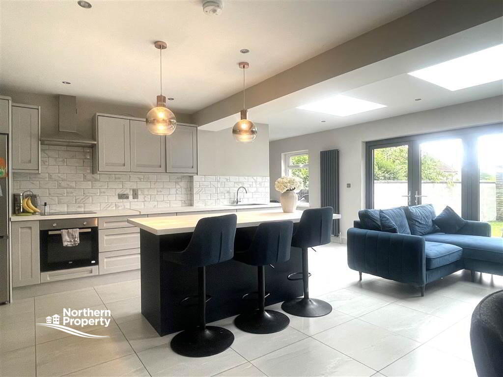 Photo 5 of 52 Ramoan Gardens, Belfast